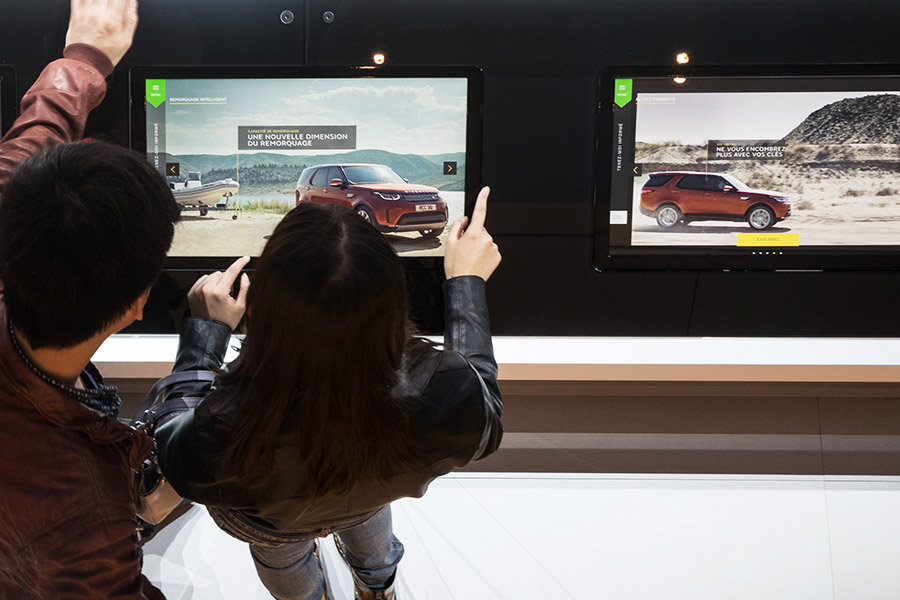 Touch screen user interface Jaguar Land Rover